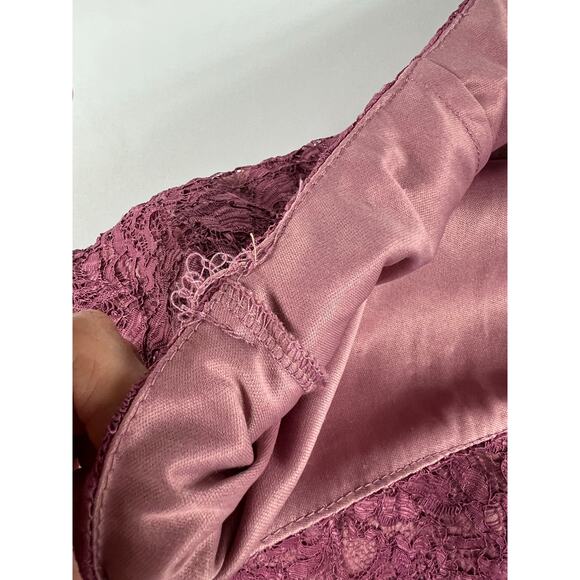 ASOS Lace Crochet Pencil Skirt Pink Purple size 8 - Picture 6 of 11